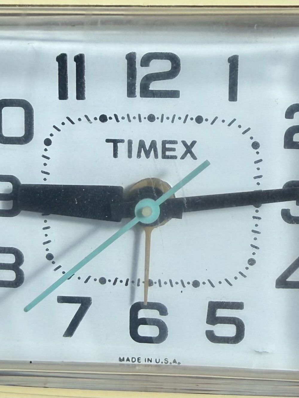 Vintage Timex Electric Alarm Clock 7369A 120 Volt Turquoise Second Hand TESTED